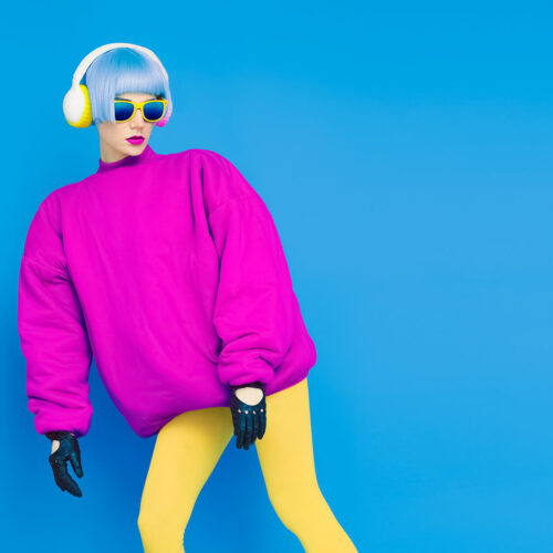 glamorous-fashion-lady-in-bright-clothes-listening-2024-09-17-21-27-08-utc (1)