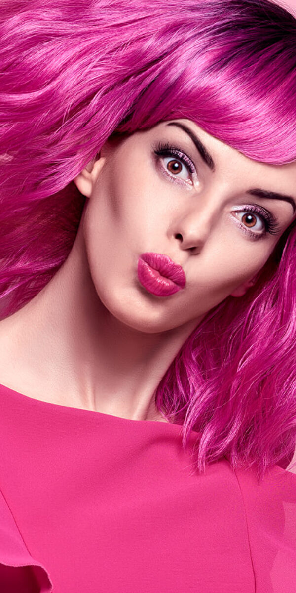 glamour-lady-2023-11-27-04-50-42-utc
