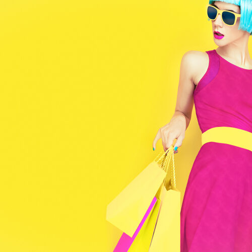 Let's go shopping!Glamorous fashion lady